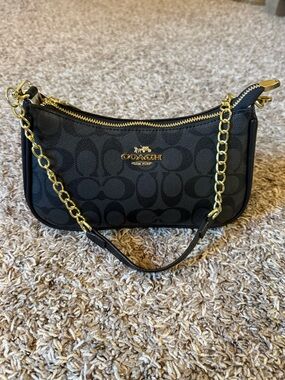 Coach Signature Mini Shoulder Bag Black Gold Chain Purse